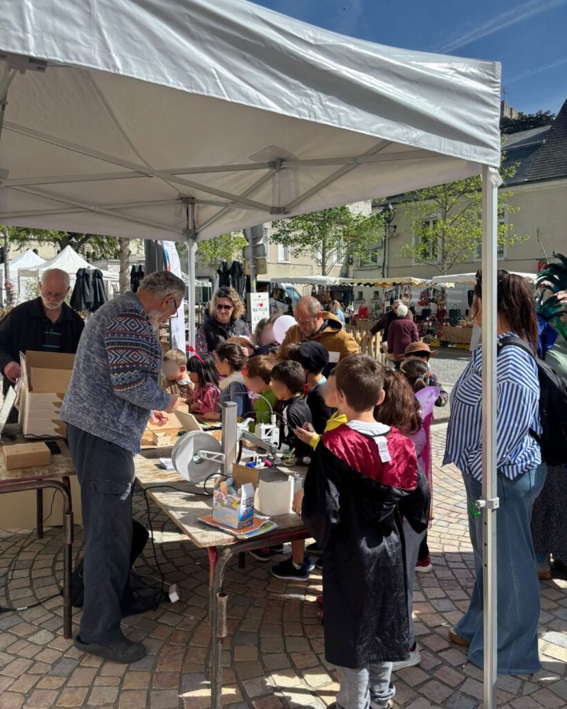 RETOUR SUR LA RUE AUX ENFANTS À MONTRICHARD VAL DE CHER 
