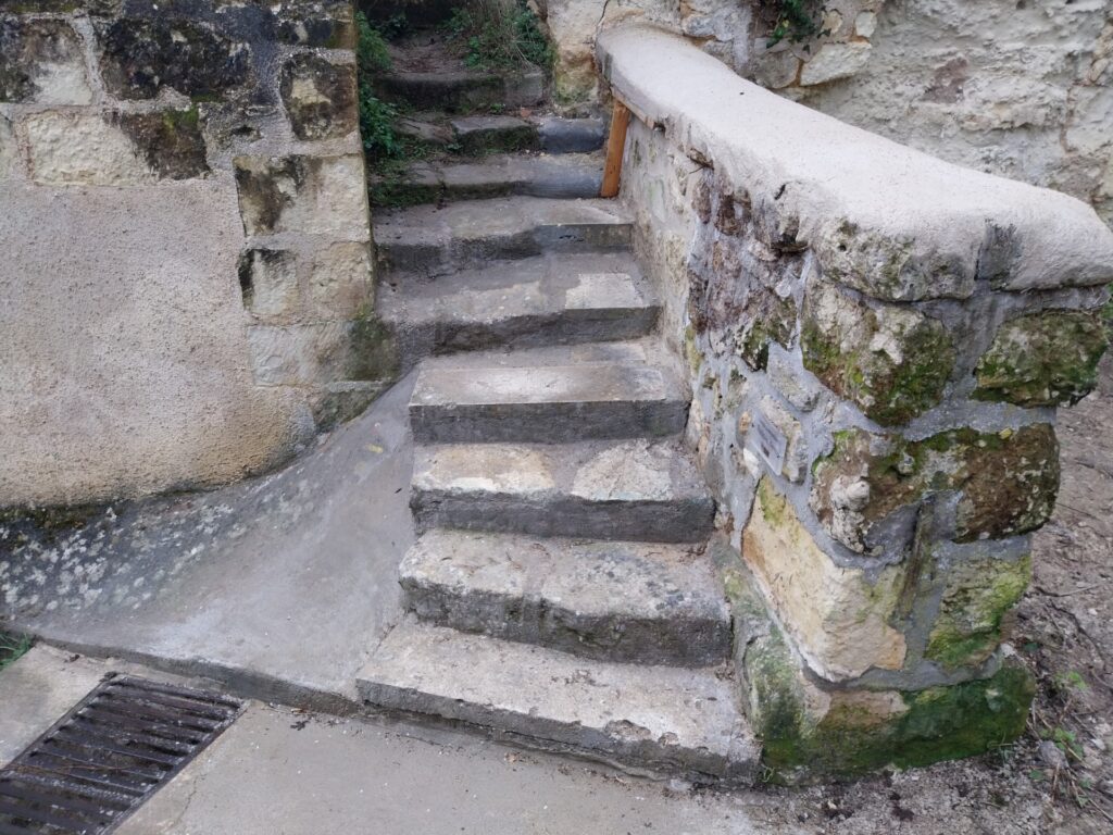 RÉOUVERTURE DU SENTIER FOULQUES NERRA