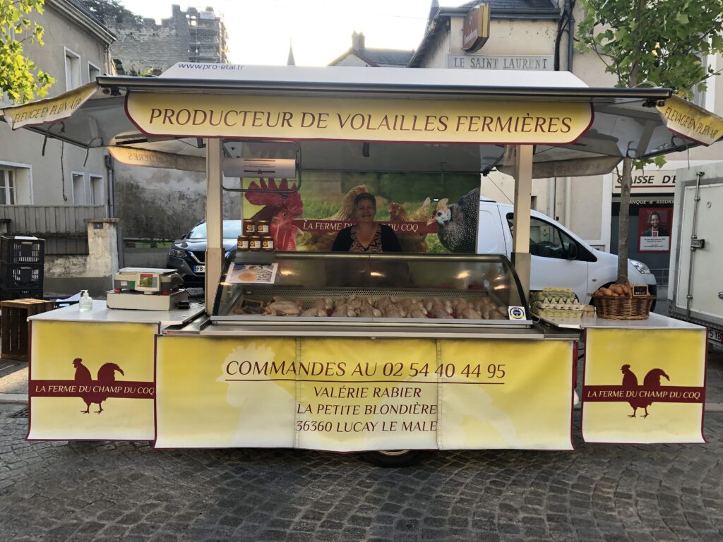 La Feme du champs du coq