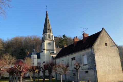 L'église et la seigneurie de Bourré