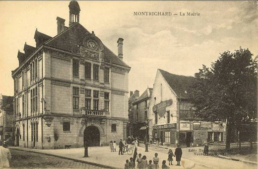 Ancienne photographie de la mairie de Montrichard